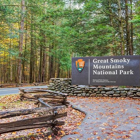 Our Mountain Getaway Villa Sevierville Ngoại thất bức ảnh